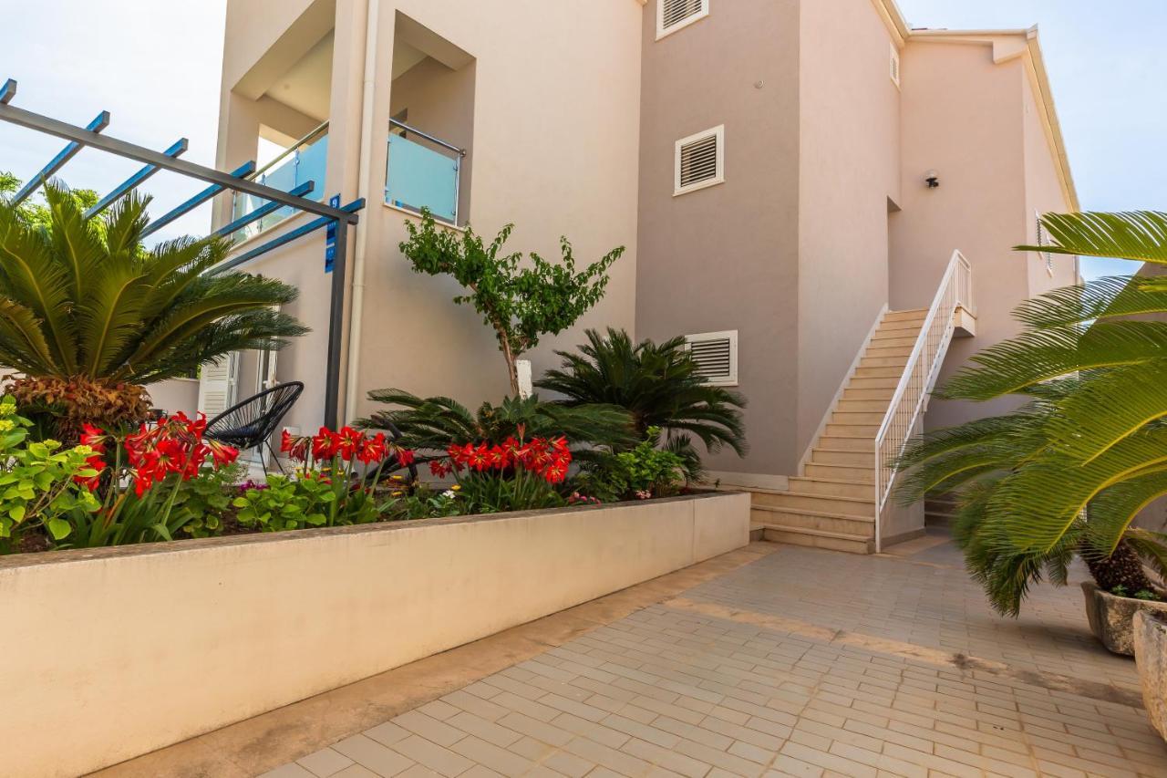 Bol Summer Residence المظهر الخارجي الصورة